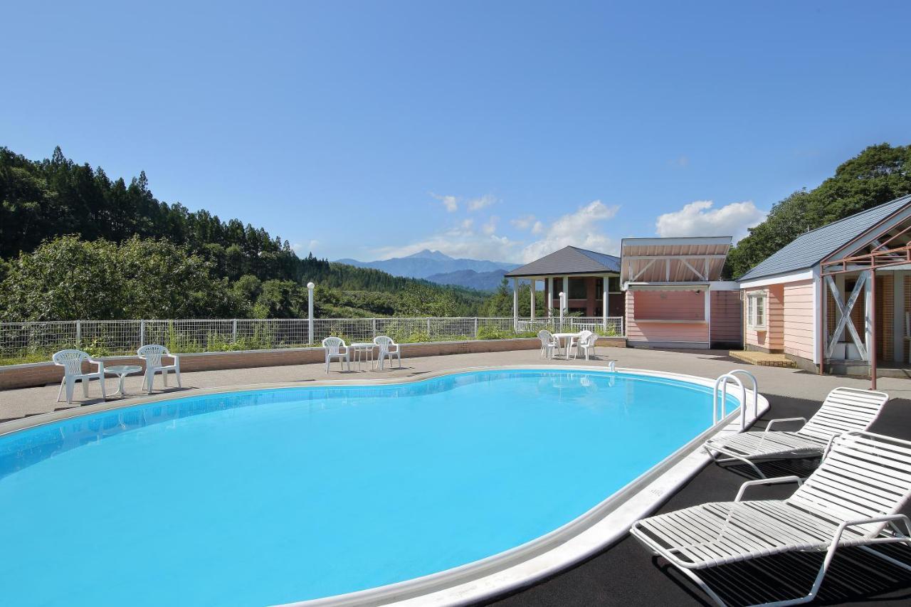 Hotel Ryu Resort And Spa Такаяма Екстериор снимка